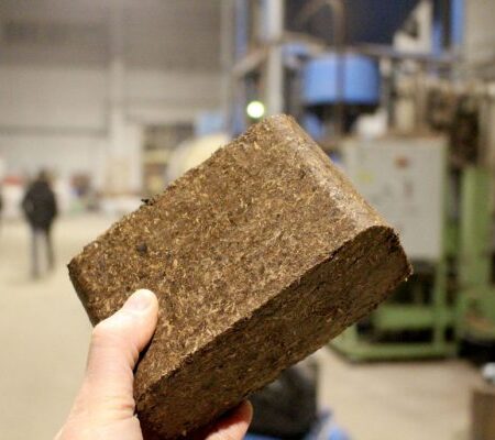 RUF bark Briquettes